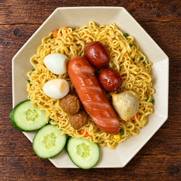 Mì trộn thập cẩm